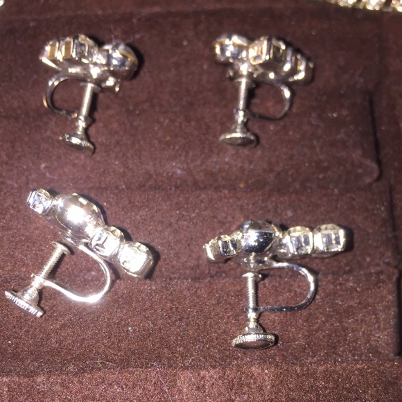 Rhinestone bundle - Picture 2 of 4